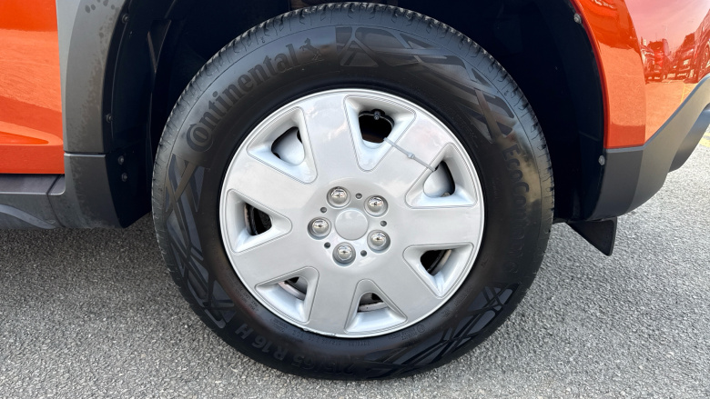 Dacia Duster 1.0 TCe 90 Essential 5dr Petrol Estate